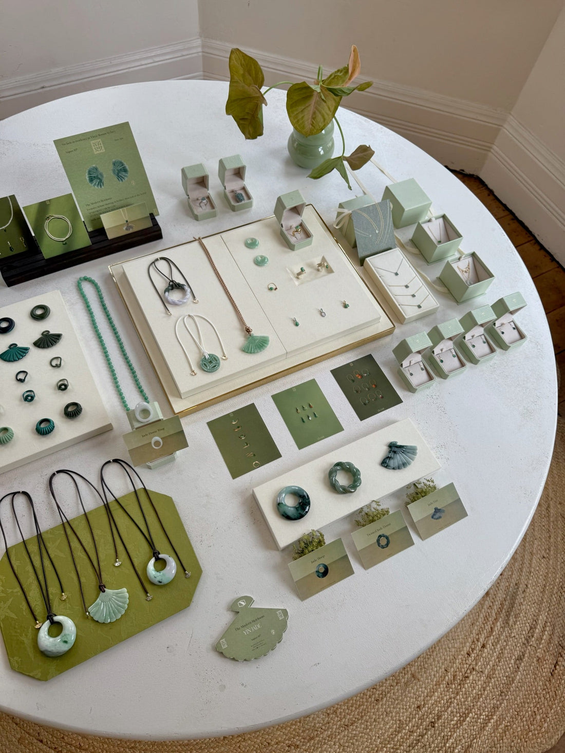 Sydney Soirée: Jadeite Debut