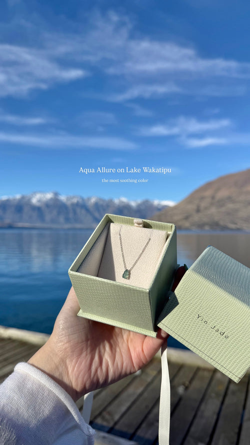 Aqua Allure Hulu Necklace