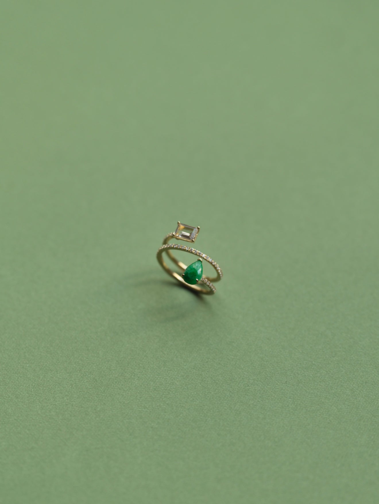 —Made To Order— Shan Shui Radiance Ring